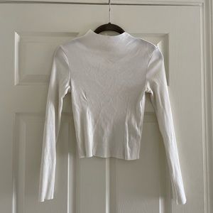 Top shop white turtle neck long sleeve size 4